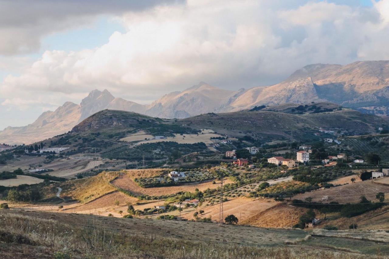 Villa Priolo Ciminna Εξωτερικό φωτογραφία